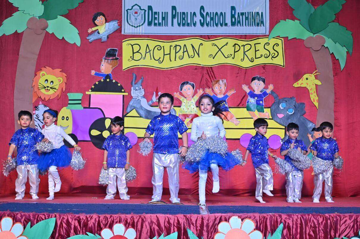 annual function holi light play school nawalgarh